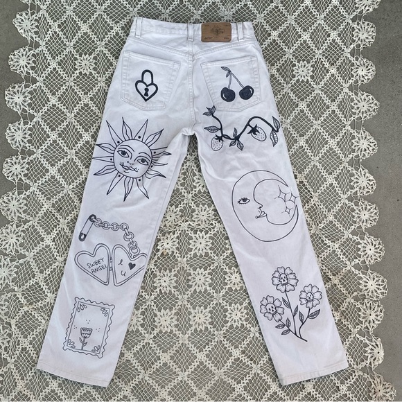 Vintage Upcycled handmade artwork jeans - Picture 7 of 12